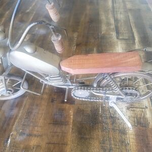 Metal Motorcycle Model with Wooden Seat